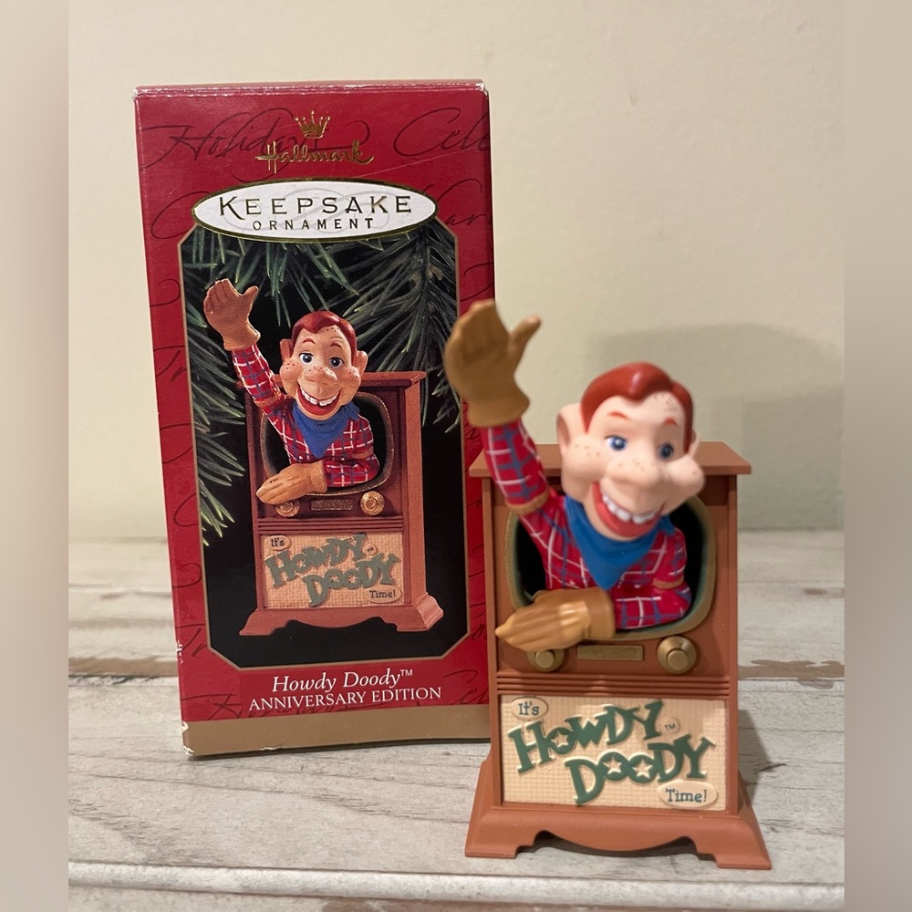 Hallmark Ornament Howdy Doody Anniversary Edition
